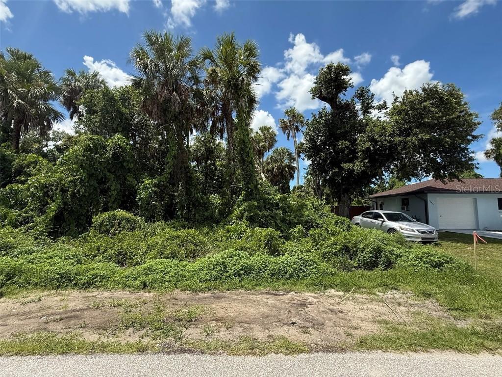 16459 Bauers Ave., Port Charlotte, FL 33954