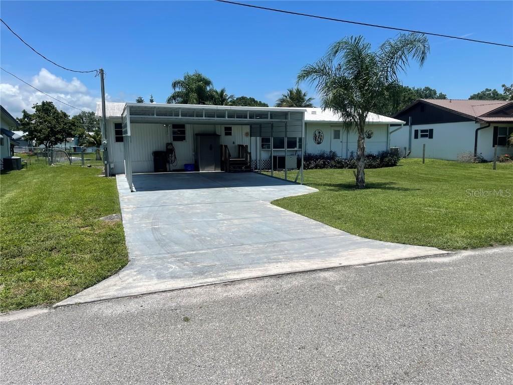 3009 SE 23rd St., Okeechobee, FL 34974