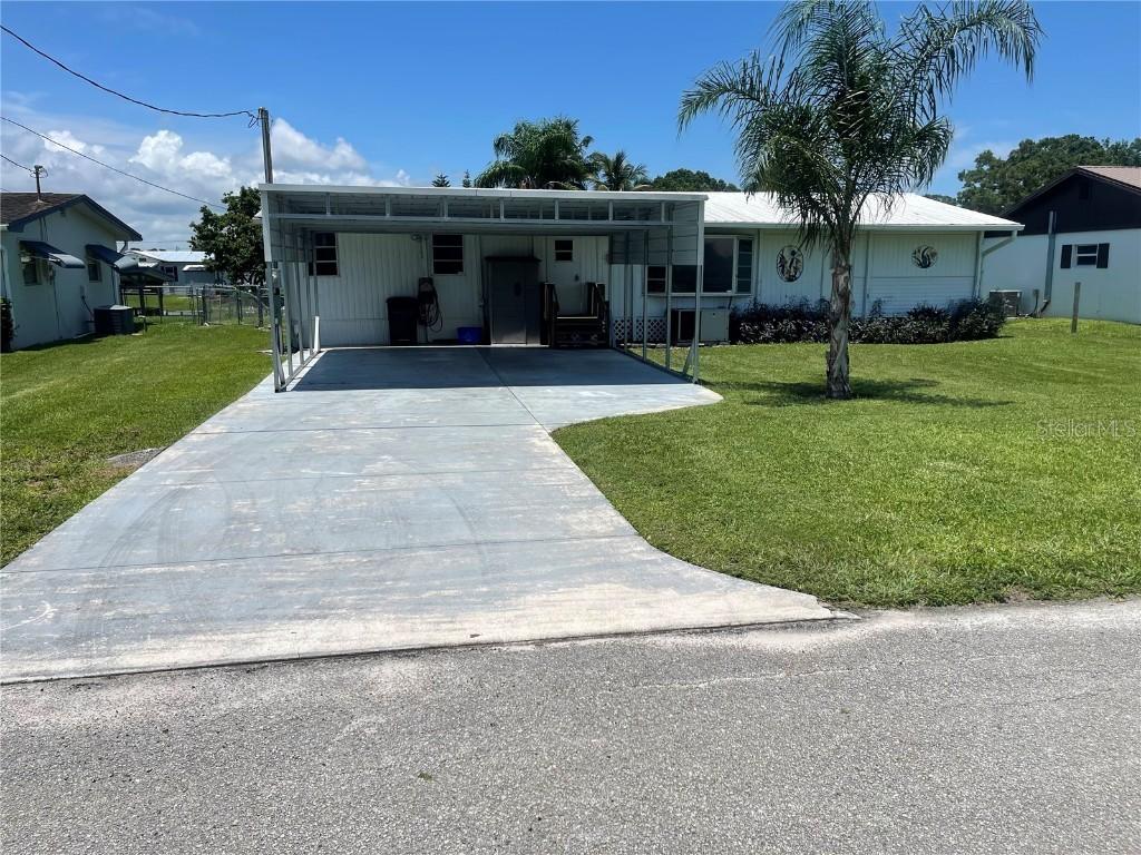3009 SE 23rd St., Okeechobee, FL 34974