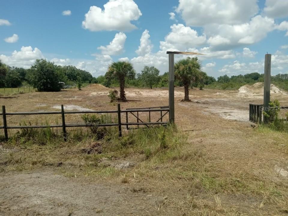 19145 NW 270th St., Okeechobee, FL 34972