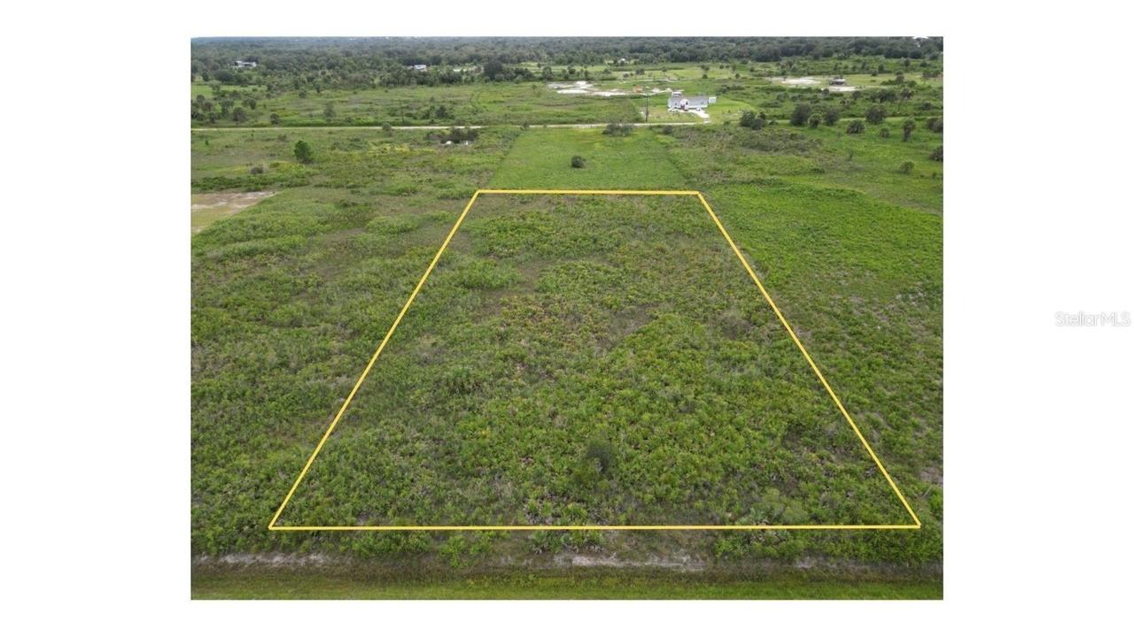 21332 NW 280th St., Okeechobee, FL 34972