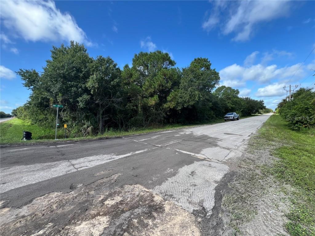 NE 3rd Cir. #A, Okeechobee, FL 34972