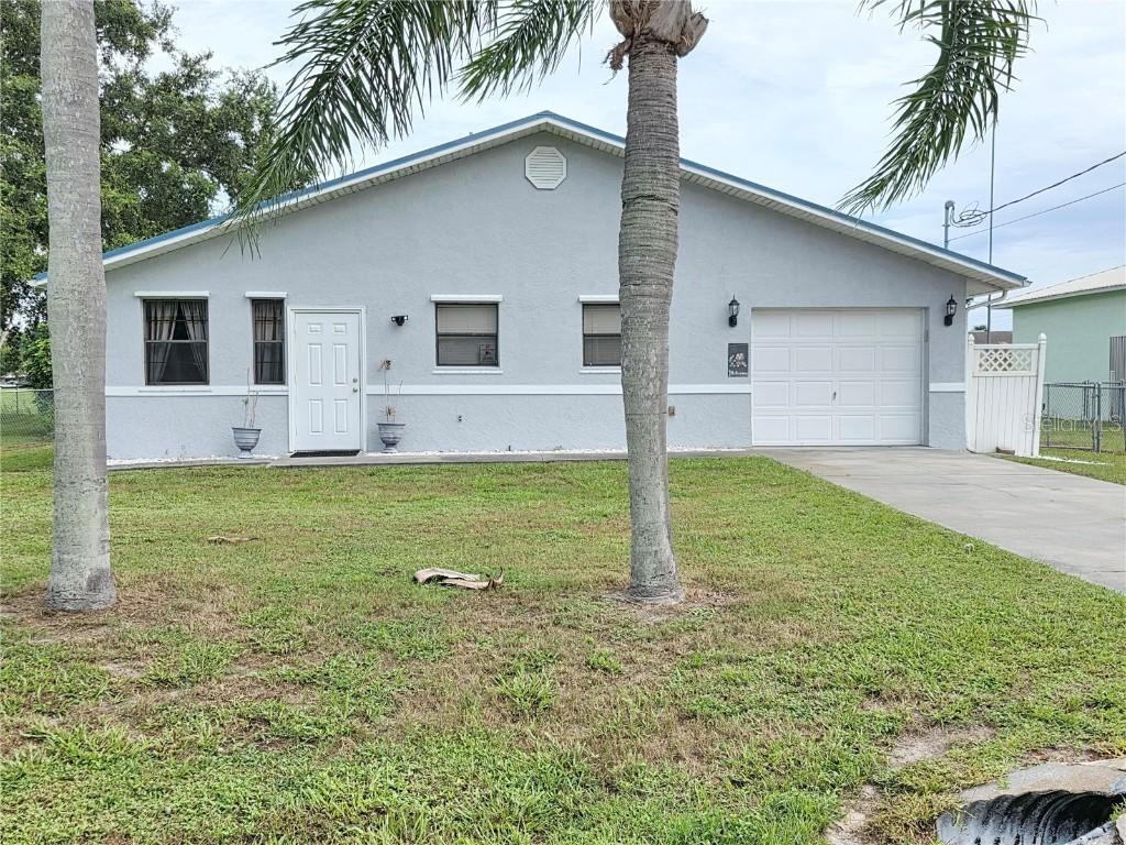 1997 Hunter Rd., Okeechobee, FL 34974