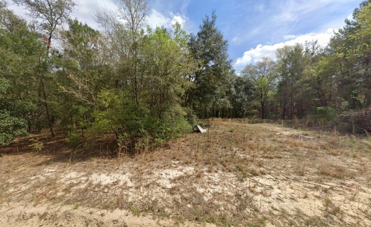 Gloria Ave., Interlachen, FL 32148