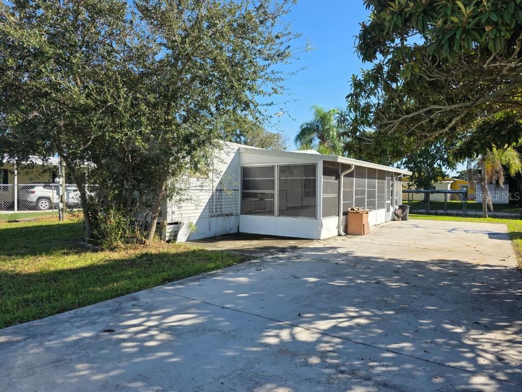 1053 Lime St., Okeechobee, FL 34974