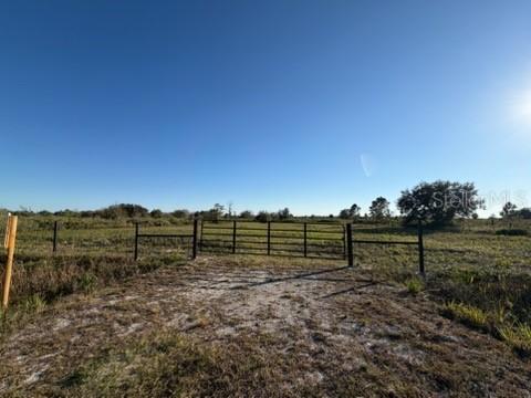 18086 NW 270th St., Okeechobee, FL 34972