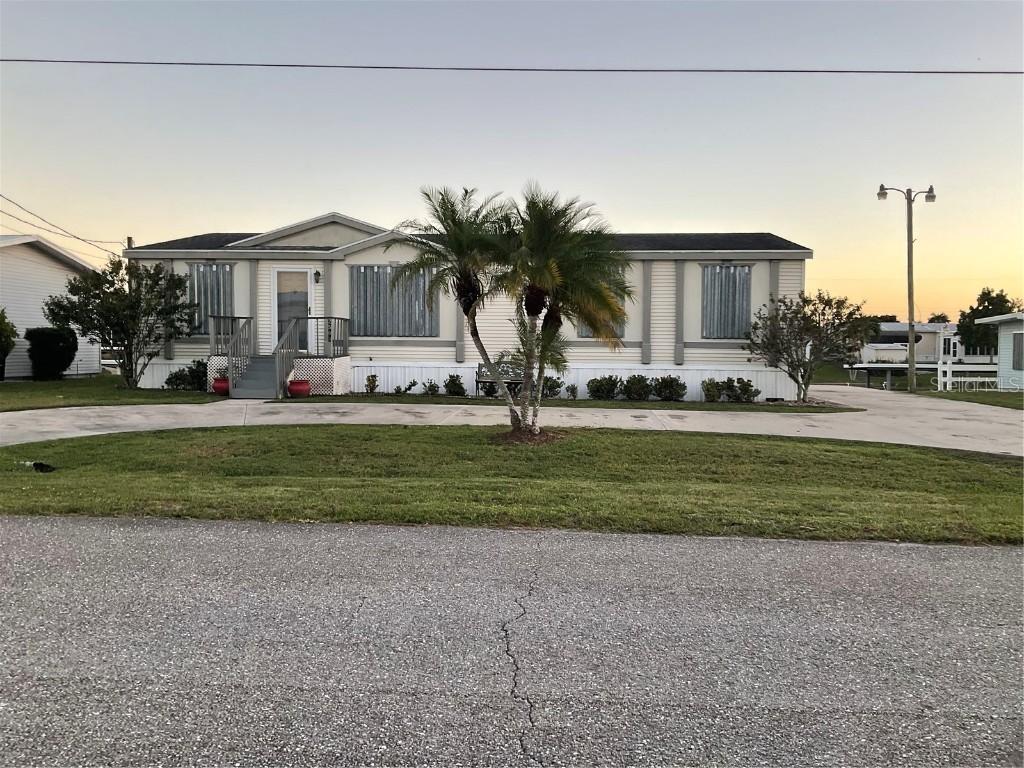 2508 SE 32nd St., Okeechobee, FL 34974