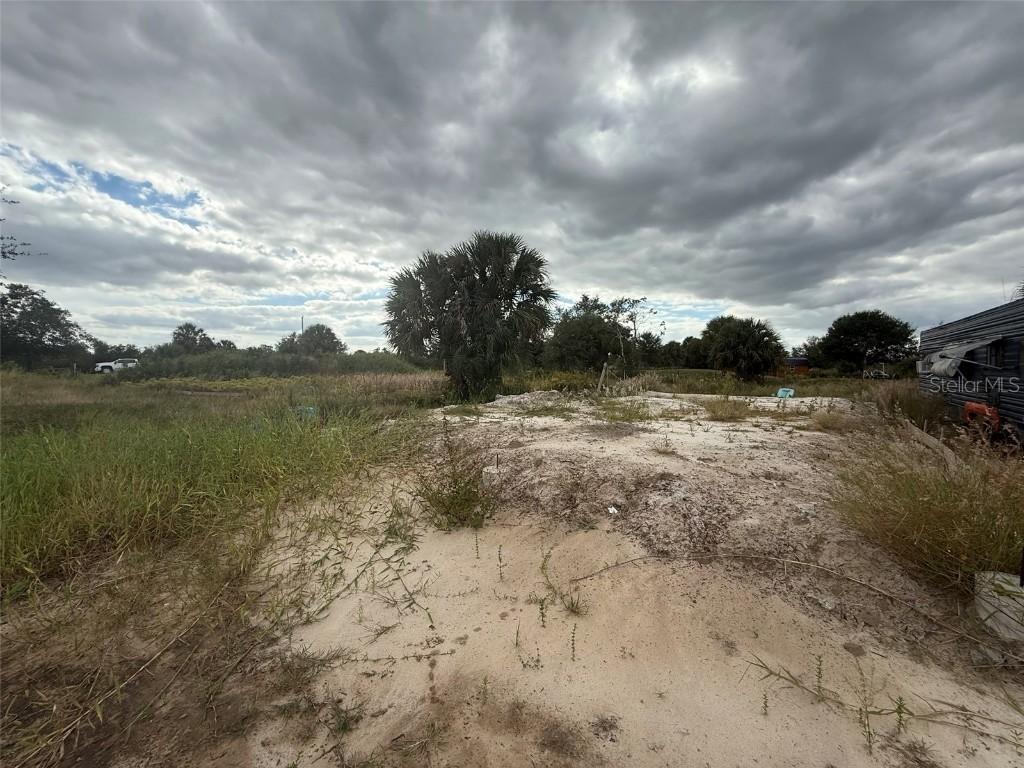 18677 NW 270th St., Okeechobee, FL 34972