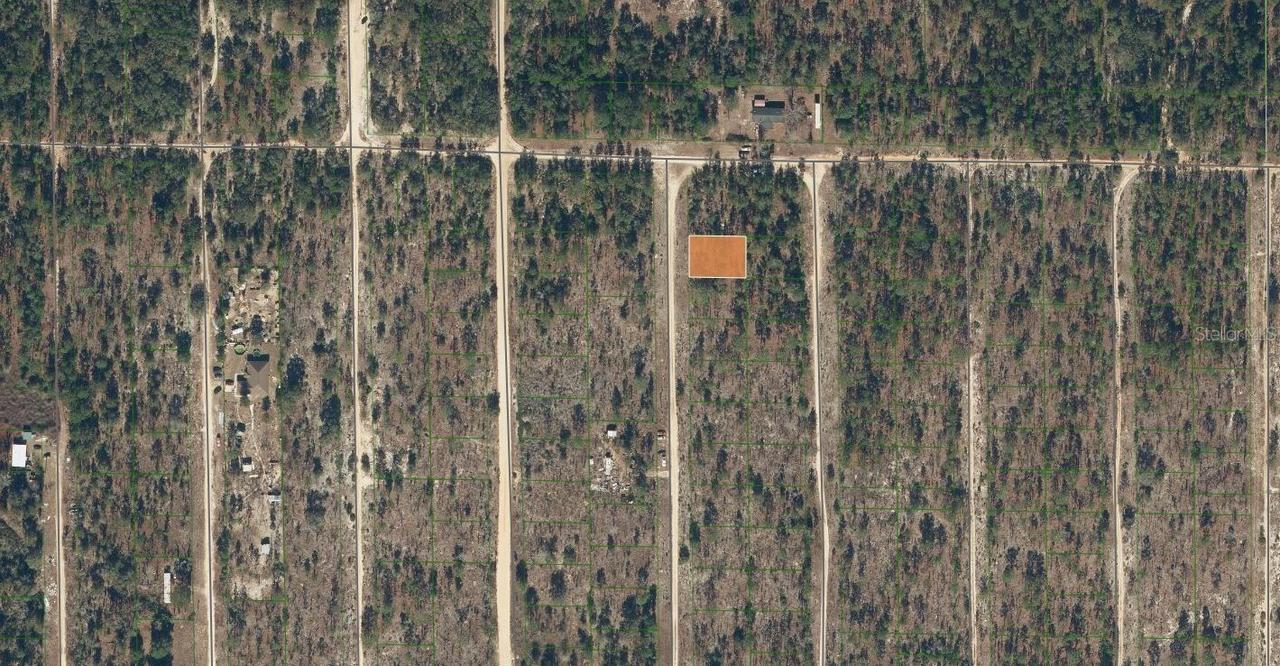 226 Maine Ter., Hawthorne, FL 32640