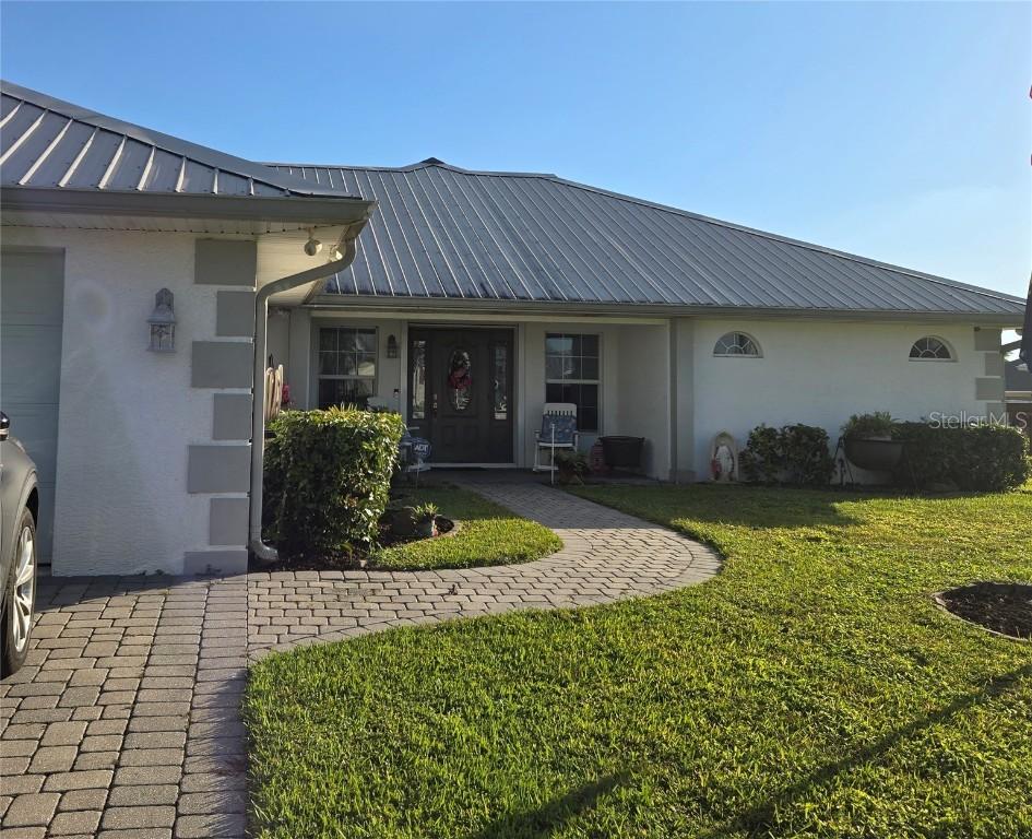 2612 SE 33rd St., Okeechobee, FL 34974