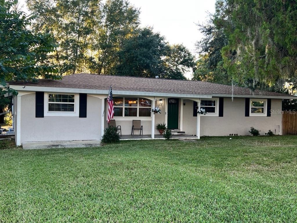 1858 SE Lake Weir Ave., Ocala, FL 34471