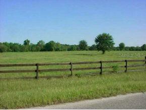 Locust Rn, Ocala, FL 34472
