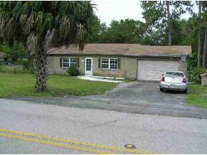 13260 SE 107 Ct., Ocklawaha, FL 32179