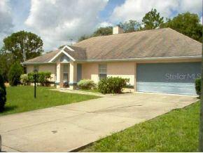 5 Pine Court Pl., Ocala, FL 34472