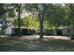 17751 NE 40 St., Williston, FL 32696