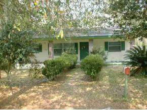 1517 NE 12 St., Ocala, FL 34470