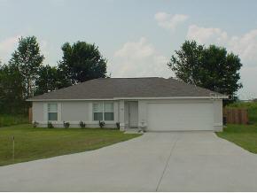 146 Larch Rd., Ocala, FL 34480