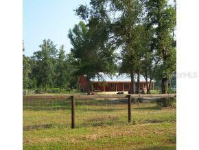 15851 NW 185 St., Williston, FL 32696