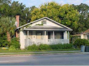 920 NE 8 Ave., Ocala, FL 34481