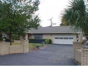 2833 NE 16 Ave., Ocala, FL 34470