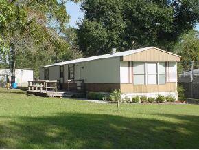 16171 SE 15 St., Ocklawaha, FL 32179