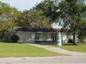 602 Water Rd., Ocala, FL 34472