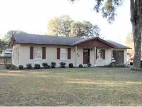 2300 NE 32nd Pl., Ocala, FL 34479