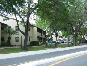 3525 E Fort King St., Ocala, FL 34470