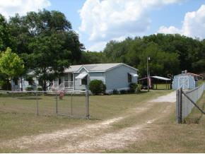11201 SE 121 Ln Rd., Ocklawaha, FL 32183