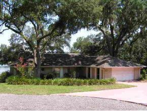 26 Emerald Dr., Ocala, FL 34472