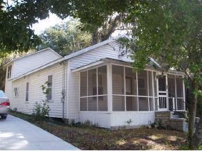 813 NE 8 Ave., Ocala, FL 34470