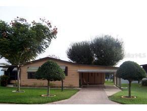 1569 Hillcrest Dr., The Villages, FL 32159