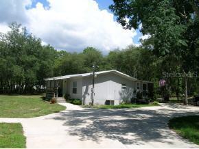 16280 SE 119 St., Ocklawaha, FL 32179