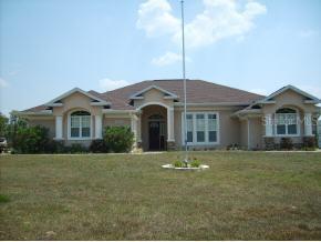 896 SE 65 Cir., Ocala, FL 34472