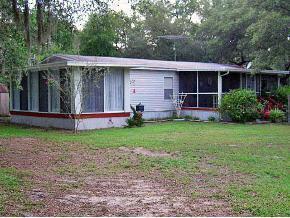 14561 NE 189th Ln., Fort Mccoy, FL 32134