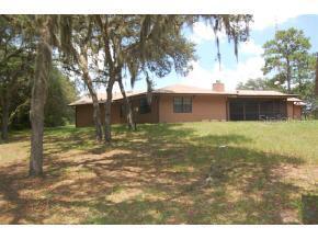 9831 SE Highway 464, Ocklawaha, FL 32179