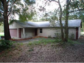 13861 SE Highway 464c, Ocklawaha, FL 34480