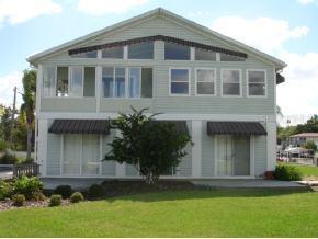 2890 N Comanche Point, Crystal River, FL 34429