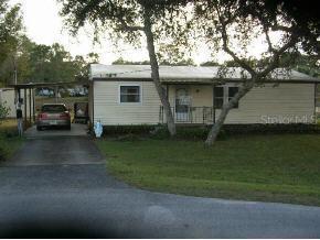 18792 SE 50 St., Ocklawaha, FL 32179