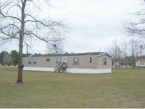 15531 NE 46 St., Williston, FL 32696