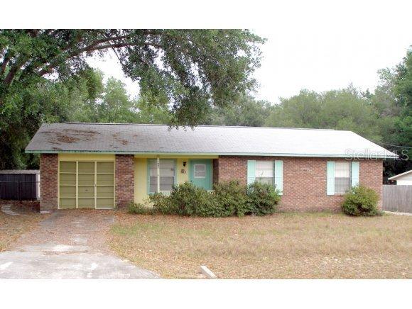 11685 SE 129th Ln., Ocklawaha, FL 32179