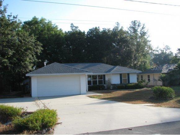 151 Redwood Rd., Ocala, FL 34472