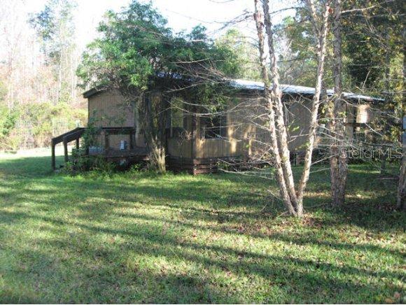 13101 NE 156th Ln., Fort Mccoy, FL 32134