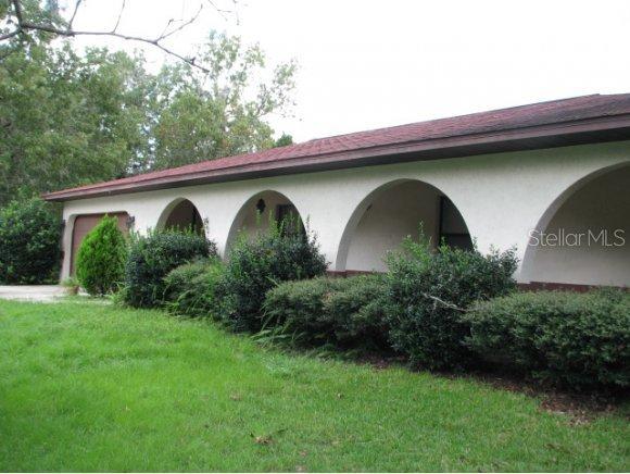 532 Bahia Cir Ln., Ocala, FL 34472