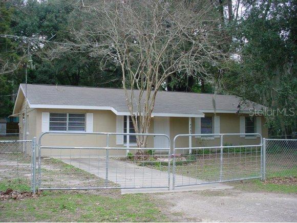 14880 NW Gainesville Rd., Reddick, FL 32686