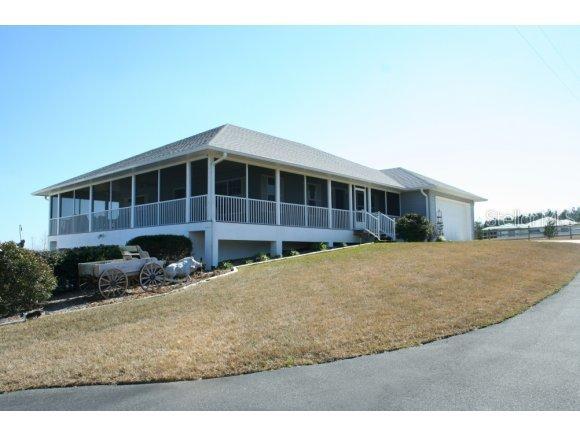 16775 SE 27 Pl Rd., Ocklawaha, FL 32179