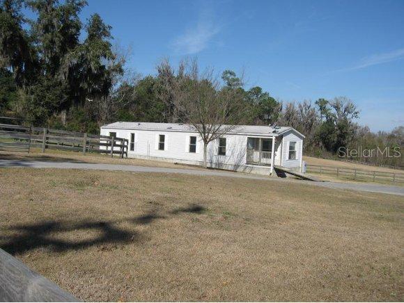 8125 NW 145 St., Reddick, FL 32686