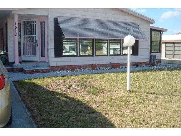 1612 Cog Hill Dr., The Villages, FL 32159