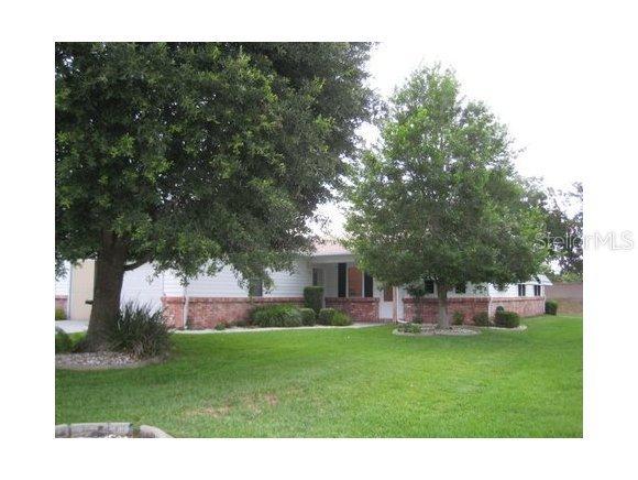 741 Cortez Ave., Lady Lake, FL 32159