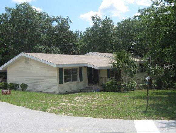6220 SE 165 Ct., Ocklawaha, FL 32179
